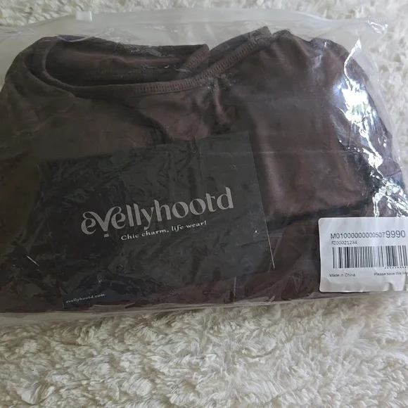 As Seen On Tiktok Evellyhootd Brown Sleeveless Padded Jumpsuit NWTS - Picture 6 of 8